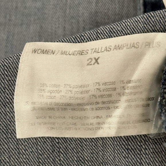 Code Bleu - Women’s Denim Embroidered Floral Jacket, Size 2X - Picture 7 of 7